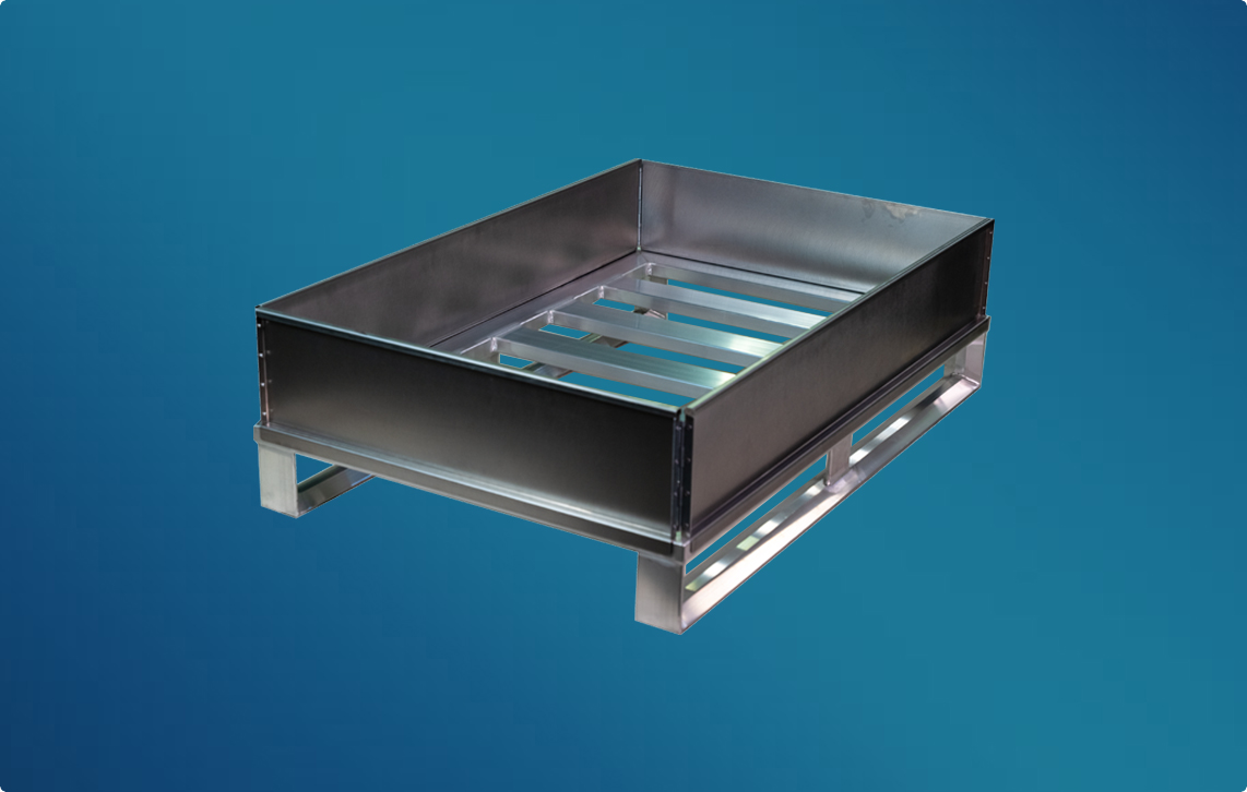 Aluminium-Aufsatzrahmen von Hercher Metallbau – stapelbarer Rahmen für Paletten zur sicheren Fixierung von Transportgütern.